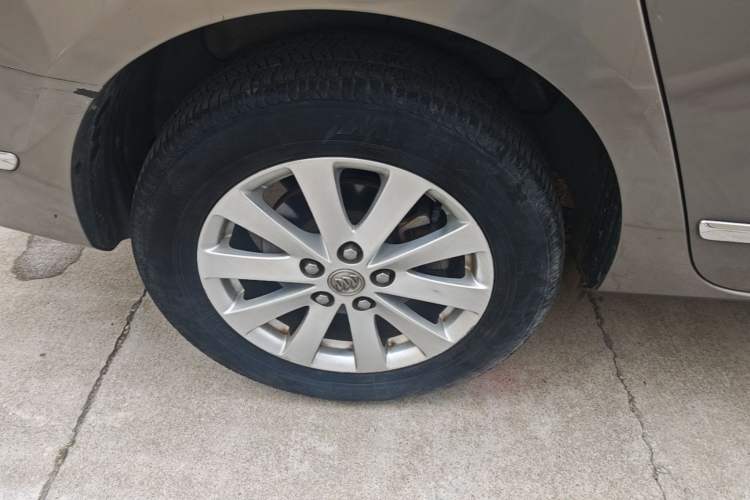 Used Buick GL8 2018 28T Luxury Model China VI Standard