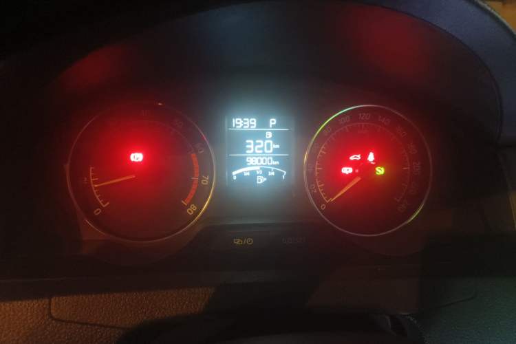 Used Skoda Rapid Spaceback 2016 Revised 1.6L Automatic Chuanxing Version