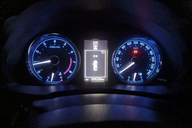 Used Toyota Levin 2015 1.8GS CVT Orange Limited Edition Instrument Cluster