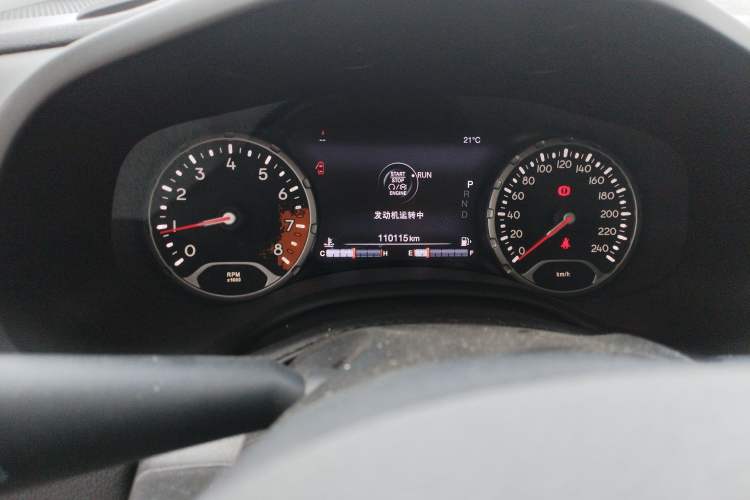 Used Jeep Renegade 2016 1.4T Automatic Smart Edition Odometer Close Up