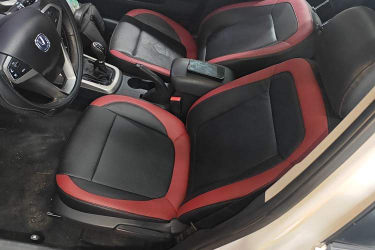 Used Changan Eado 2015 1.6L Manual Junku Model China V Standard
