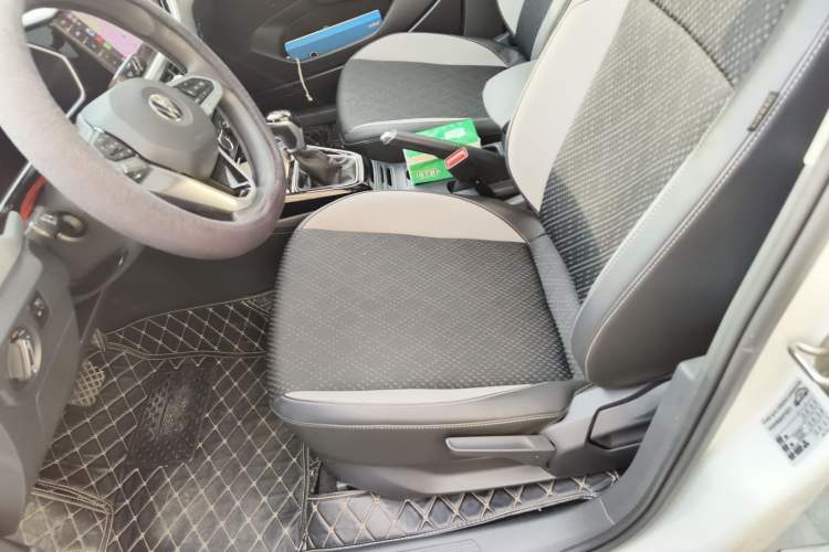 Used Volkswagen Tacqua 2021 1.5L Automatic 30th Anniversary Edition Left Front Seat