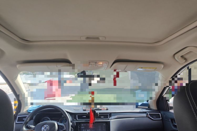 Used Dongfeng Fengon 580 2017 Revised Version 1.5T CVT Luxury Edition Headliner