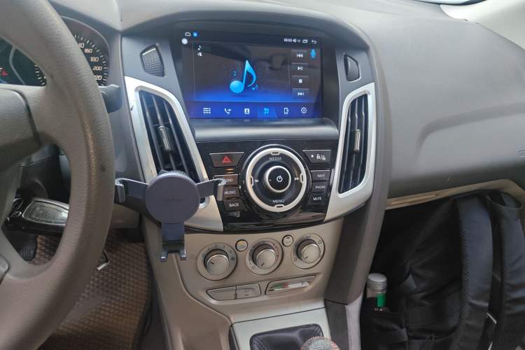 Used Ford Focus 2012 Sedan 1.6L Manual Comfort Model