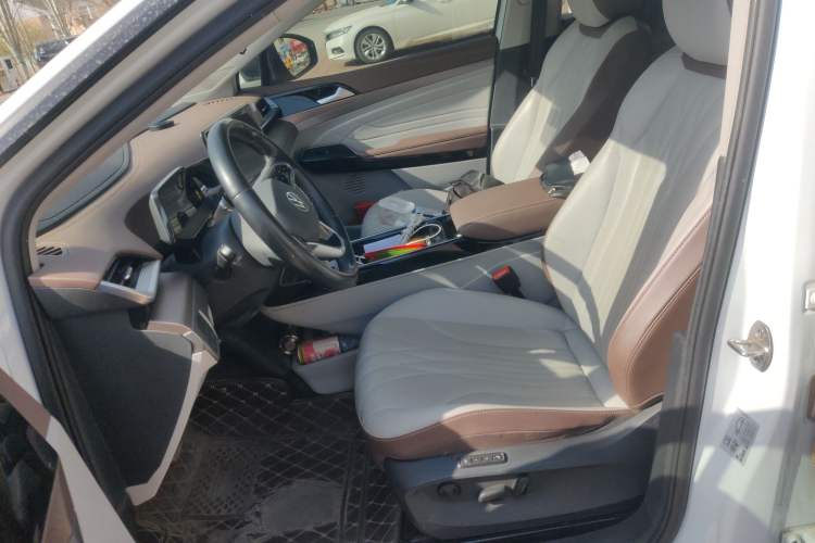 Used Volkswagen ID.6 X 2021 Pro Smart Long-Range Edition
