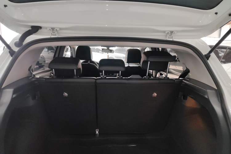 Used Volkswagen Tacqua 2023 200TSI DSG Joy-Connect Edition
