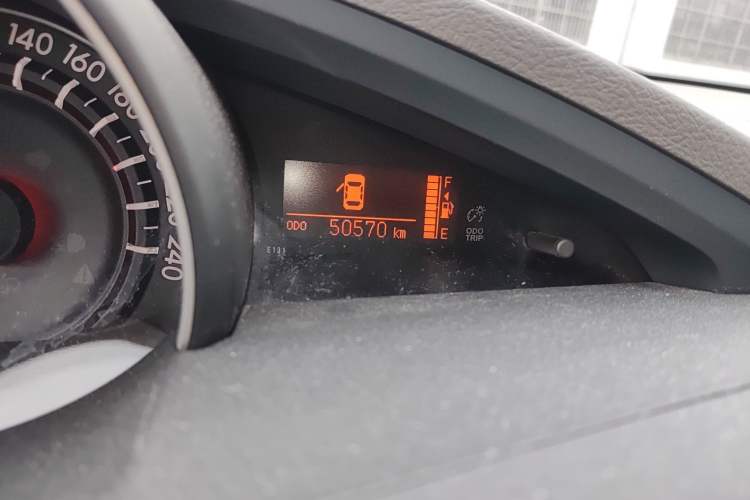 Used Toyota Verso 2012 180V CVT Supreme Edition Odometer Close Up