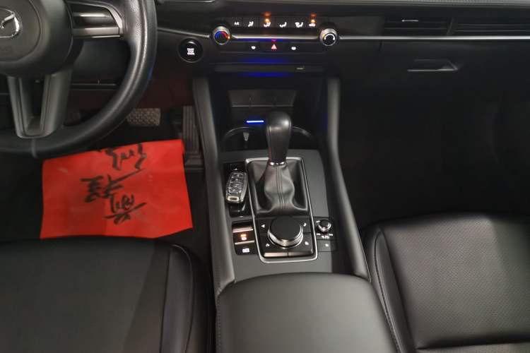 Used Mazda 3 Axela 2020 1.5L Automatic ZhiMei Edition Gear Lever