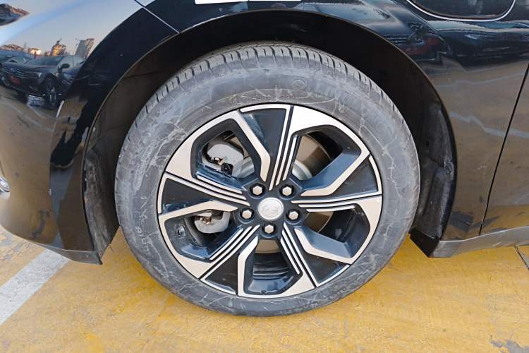 Used Hongqi E-QM5 2023 Revised Version Basic Travel Edition
