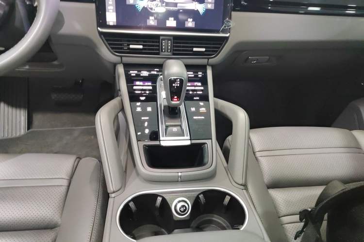 Used Porsche Cayenne 2018 Cayenne 3.0T