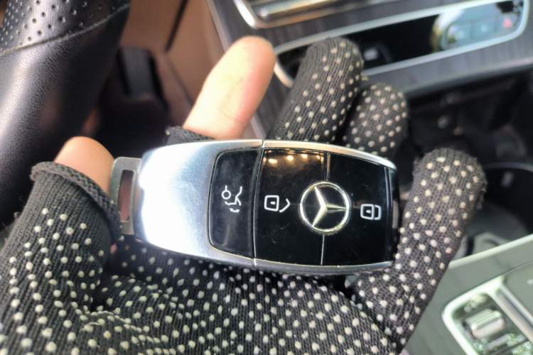 Used Mercedes-Benz E-Class 2022 Second Facelift E 300 L Sport Luxury Edition
