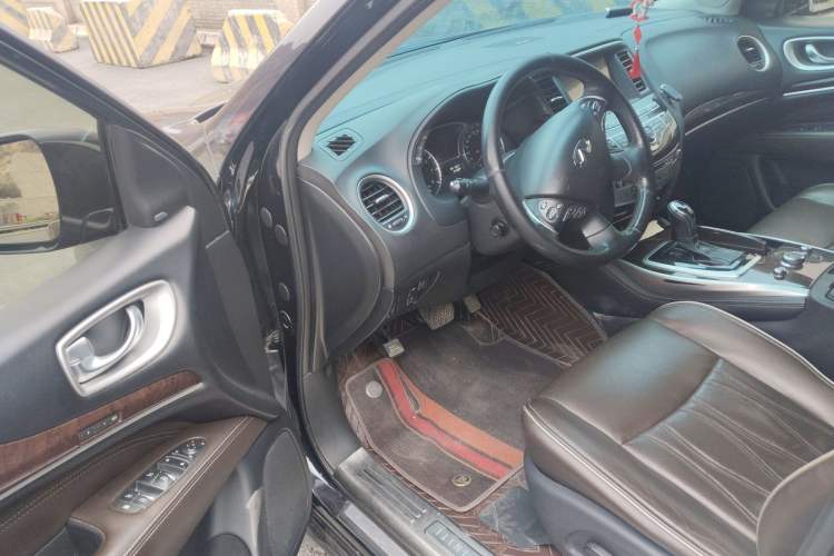 Used Infiniti QX60 2018 2.5 S/C Hybrid Four-Wheel-Drive Champion Family Edition Driver Seat