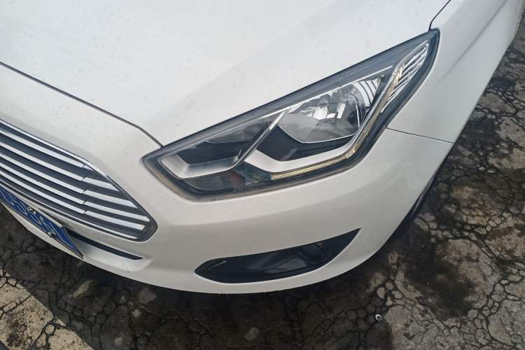 Used Ford Escort 2017 Happiness Edition 1.5L Automatic Fashion Version