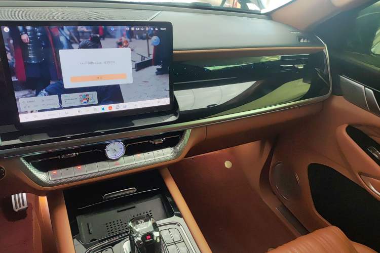 Used Tank 500 New Energy 2023 Hi4-T Audio And AC Panel