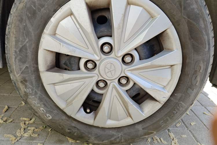 Used JAC Refine M3 2016 IKEA Edition 1.6L Luxury Model