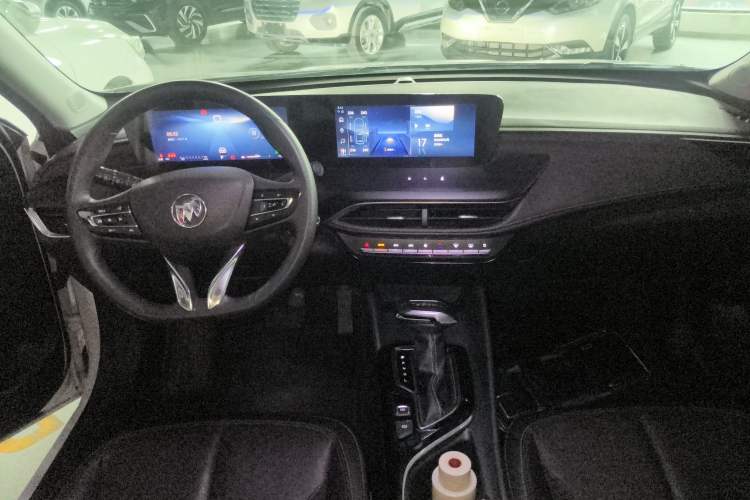 Used Buick Verano 2023 Pro Enjoyment Edition Center Console