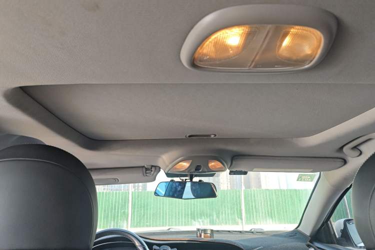 Used Fiat Viaggio 2014 1.4T Manual Jingxiang Edition Headliner