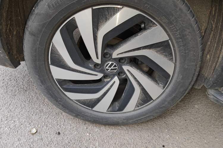 Used Volkswagen Tiguan L 2022 330TSI Automatic Two-Wheel Drive Smart Edition