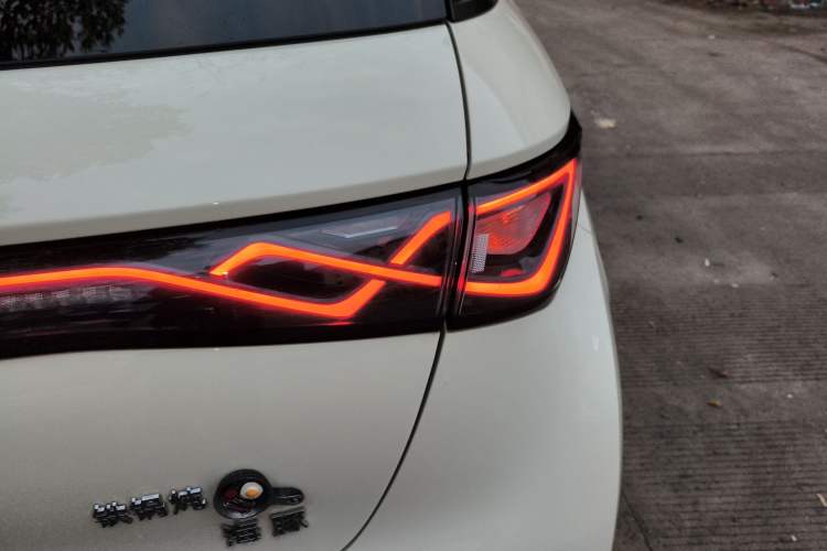 Used BYD Dolphin 2024 Honor Edition 420km Fashion Version
