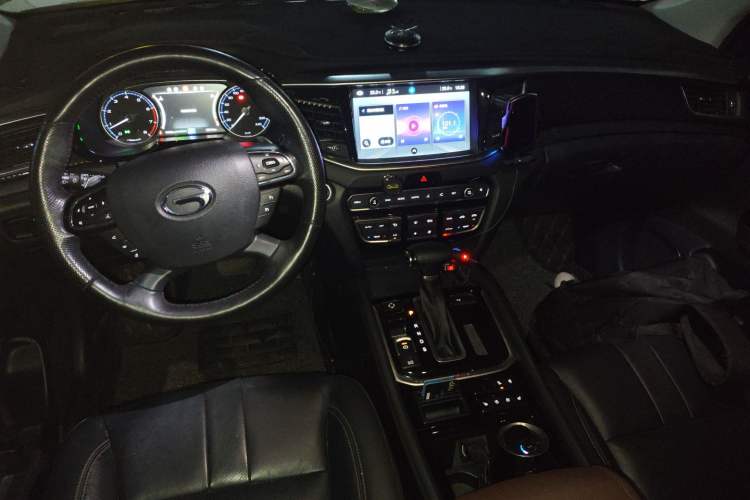 Used GAC Trumpchi GS7 2017 320T Two-Wheel-Drive Luxury Smart Connectivity Model