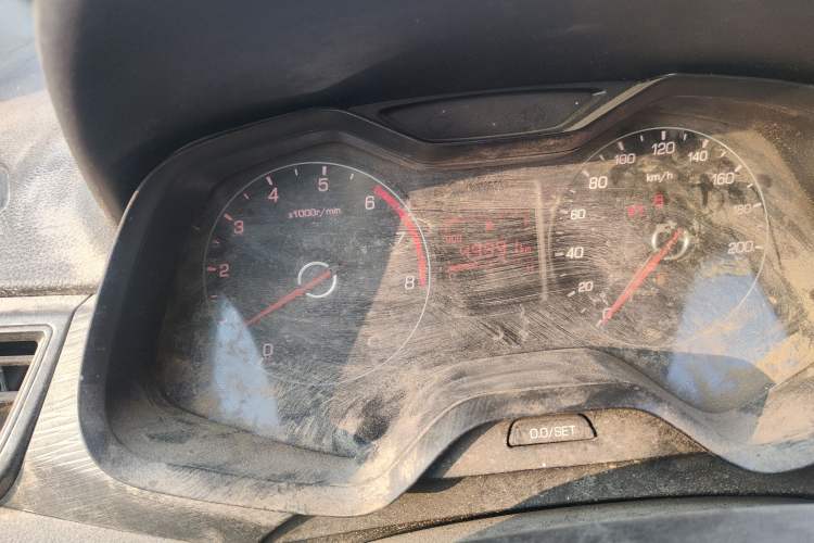 Used Baojun 310 2016 1.2L manual Comfort trim level