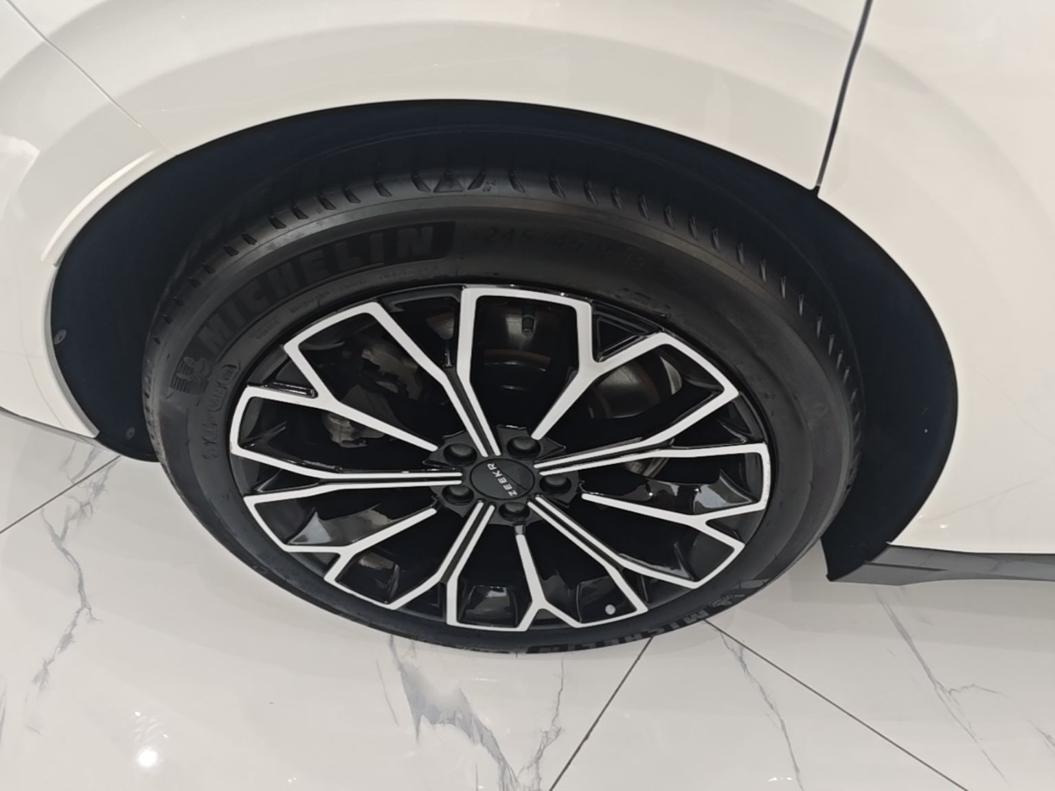Zeekr 007 2025 Long-Range Rear-Wheel-Drive Intelligent Driving Version 100 kWh — снимка 11