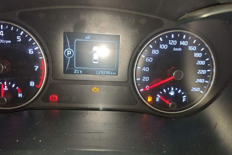 Used Kia K5 2016 1.6T Automatic LUX
