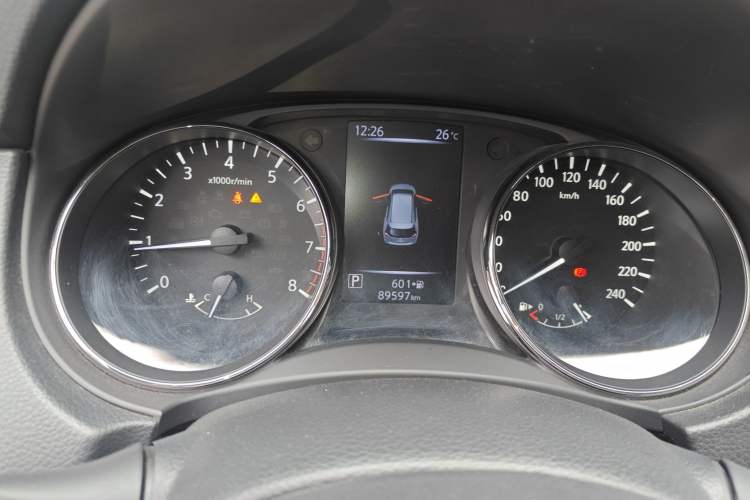 Used Nissan X-Trail 2019 2.0L CVT Smart Connect Comfort Edition 2WD
