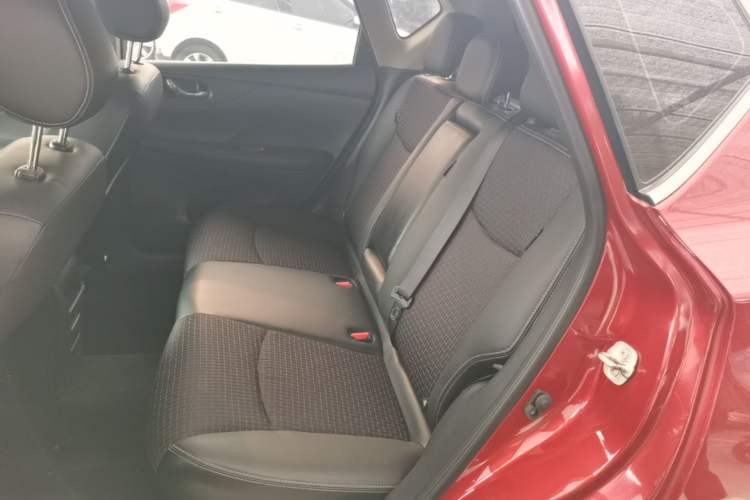 Used Nissan Tiida 2019 1.6L CVT Smart Drive Version China VI Standard Left Rear Seat