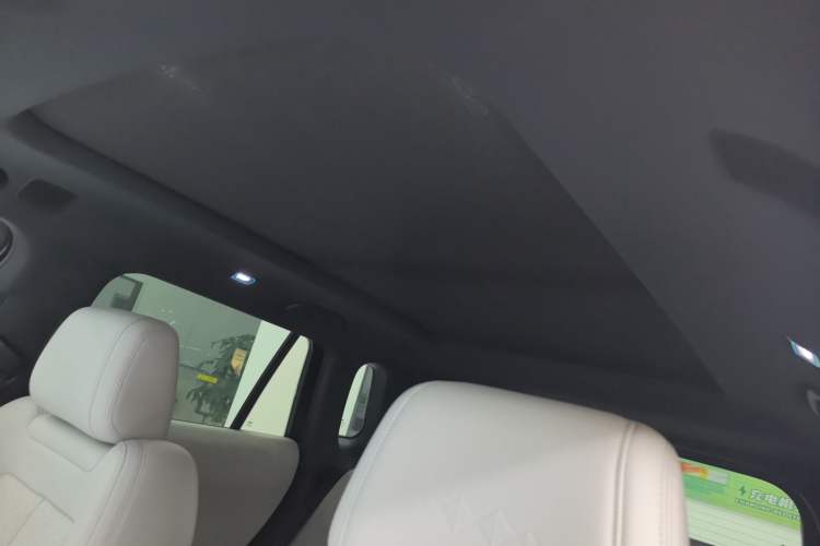 Used Formula Leopard Titanium 3 2025 501KM All-Wheel Drive Intelligent Driving Ultra Version Headliner