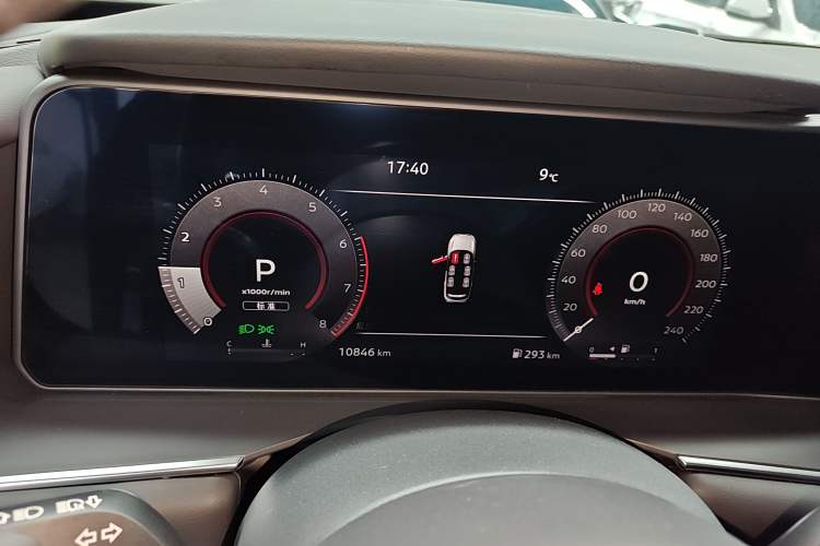 Used Nissan Pathfinder 2024 380 VC-TURBO Two-Wheel Drive Smart Enjoyment Edition 6 Seats
