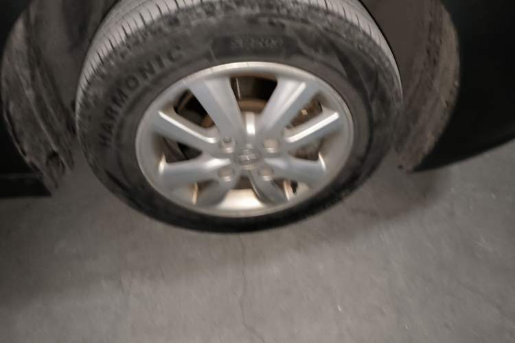 Used Nissan Sylphy 2016 Classic 1.6XE Automatic Leading Edition Right Front Wheel Hub