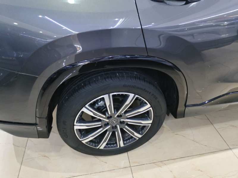 Used CHANGAN CS75 PLUS 2023 3rd Generation 1.5T Automatic Prestige Model — 25