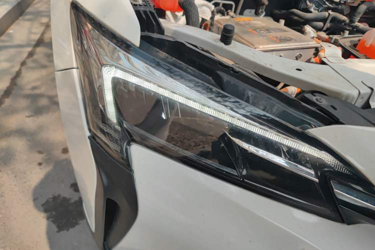 Used Buick Velite 6 2022 Connected & Shared PLUS