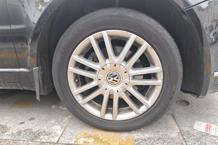 Used Volkswagen Passat 2011 1.8T Automatic Luxury Model
