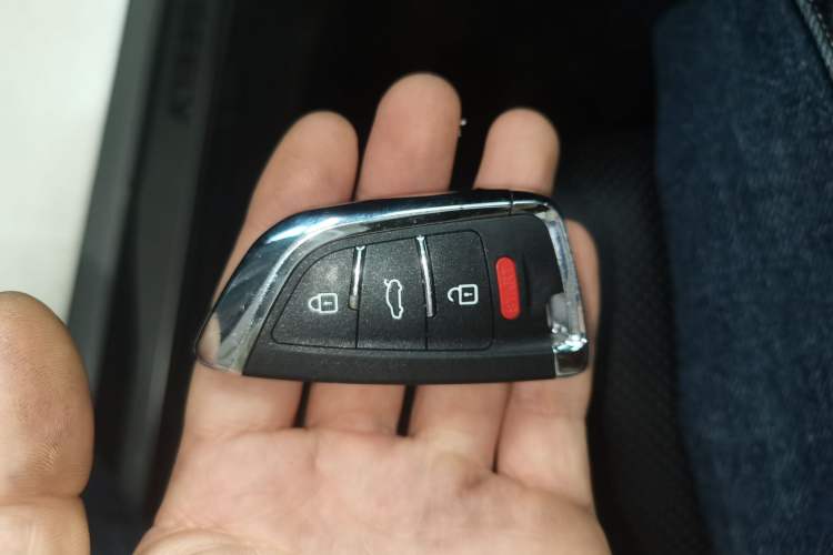 Used Geely Auto Emgrand GT 2021 1.8T Flagship Edition Interior 1