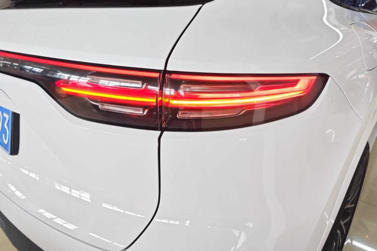 Used Porsche Cayenne 2019 Cayenne 3.0T Right Rear Taillight