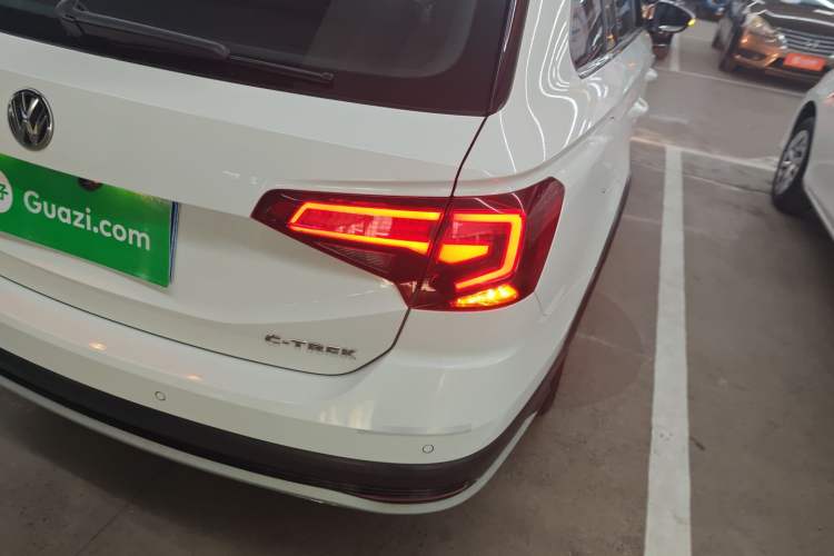 Used Volkswagen C-TREK 2017 1.6L Automatic Comfort Model Right Rear Taillight