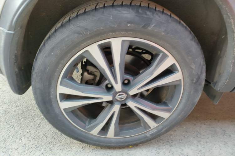 Used Nissan Qashqai 2022 2.0L CVT XV Premier Luxury Edition Right Rear Wheel Hub