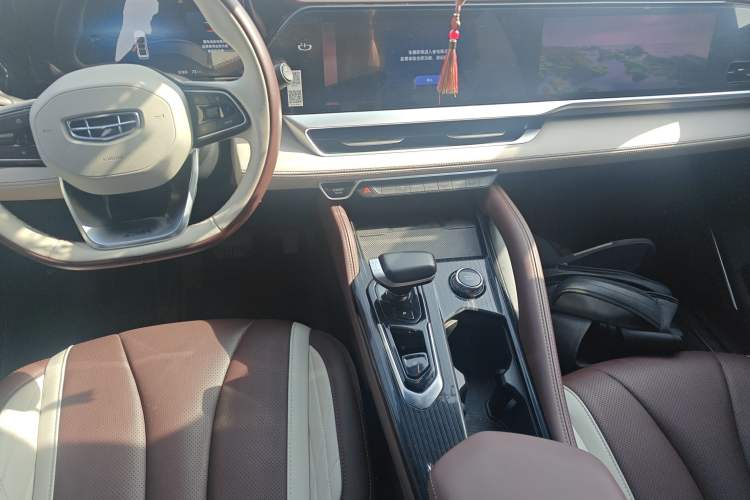 Used Geely Auto Monjaro L 2024 2.0TD High-Power Automatic Two-Wheel Drive Yunqi Version