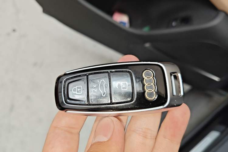 Used Audi Q7 2023 55 TFSI quattro S Prestige Edition
