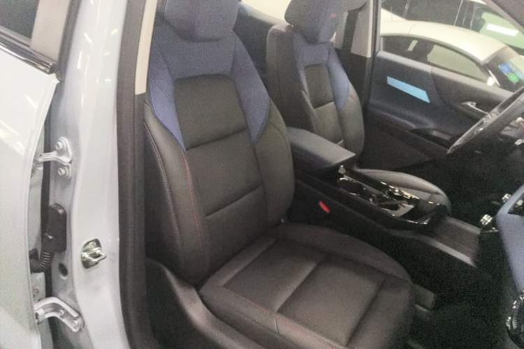 Used Chevrolet Equinox Plus 2024 102km RS Ultimate Edition