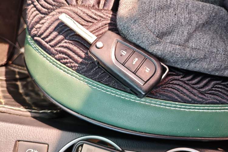 Used Toyota Levin 2017 Revised 185T CVT Elite Edition China V Standard Vehicle Key