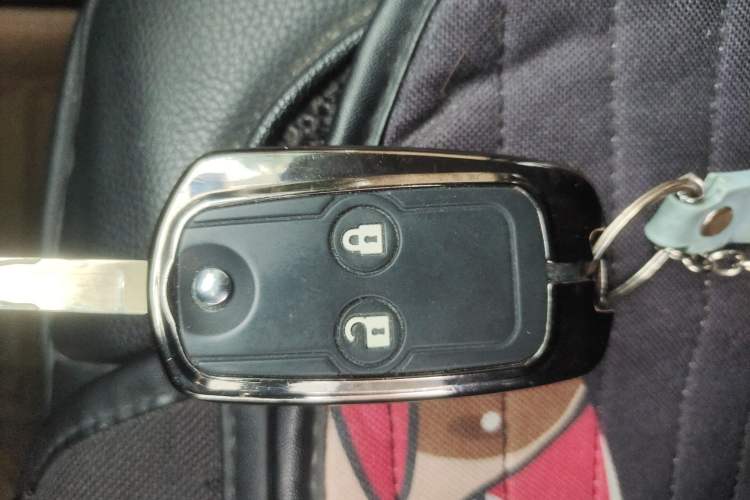 Used Honda CR-V 2012 2.0L two-wheel drive urban version
