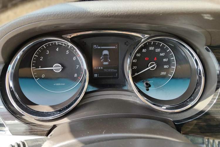 Used Baojun 730 2016 1.5L Manual Luxury Edition 7 Seats Instrument Cluster