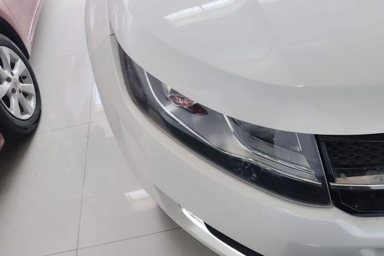 Used Land X7 2015 2.0T Panoramic Prestige Edition
