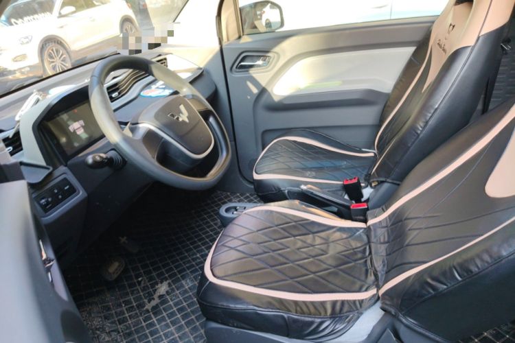 Used Wuling Hongguang MINIEV 2022 Macaron Premium Model – Lithium Iron Phosphate Left Front Seat