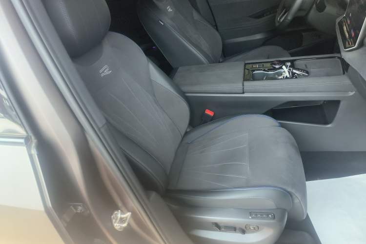 Used Volkswagen Teramont 2025 Tiguan Pro 450TSI Four-Wheel Drive Summit Edition