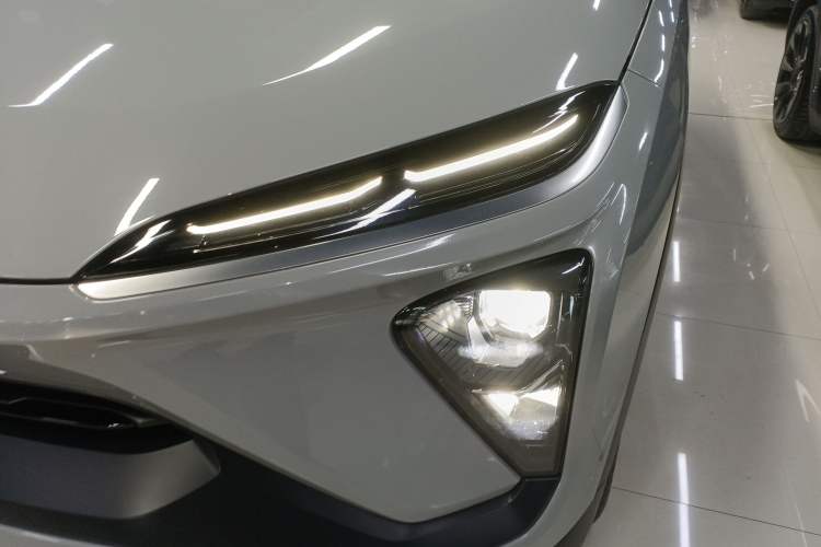 Used Nio ES6 2020 430 km Signature Edition Left Front Headlight