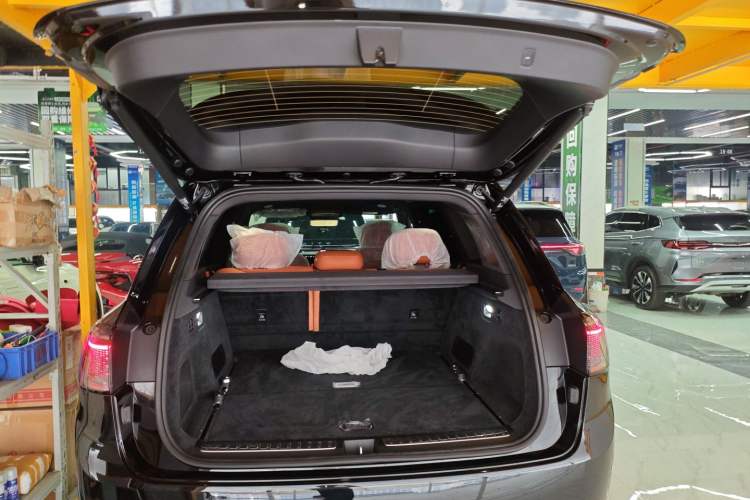 Used Hima AITO M9 2025 All-Electric Ultra Version 100 kWh 5-Seater Model
